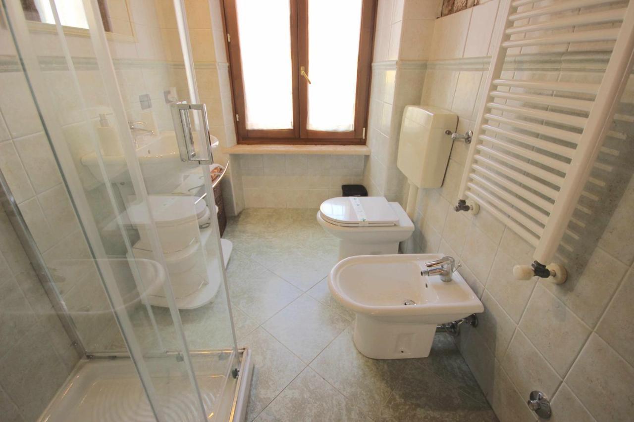 Case Vr Holiday Casa Di Mezzo Verona Eksteriør billede