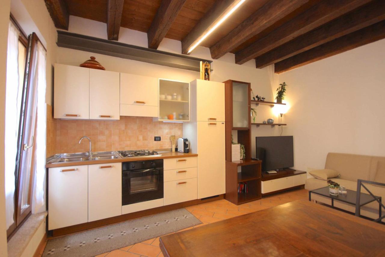 Case Vr Holiday Casa Di Mezzo Verona Eksteriør billede