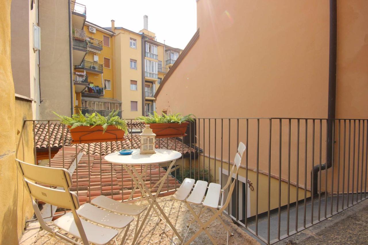 Case Vr Holiday Casa Di Mezzo Verona Eksteriør billede