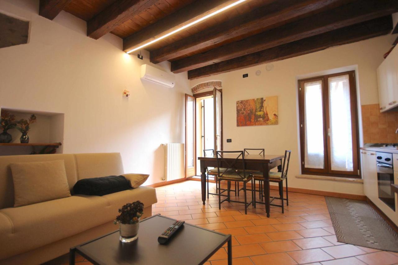 Case Vr Holiday Casa Di Mezzo Verona Eksteriør billede