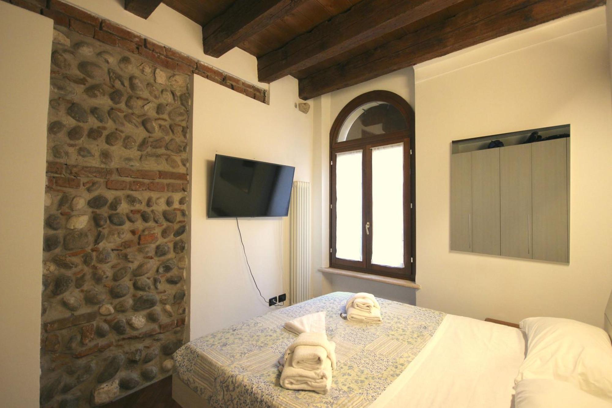 Case Vr Holiday Casa Di Mezzo Verona Eksteriør billede